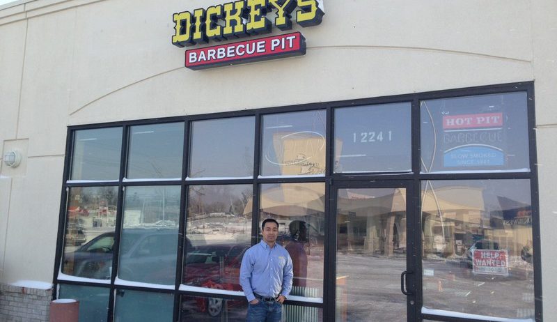 Dickey's Barbecue Celebrates New Location in Omaha