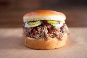 Northwest Houston Gets Smokin’ New Dickey’s Barbecue Pit