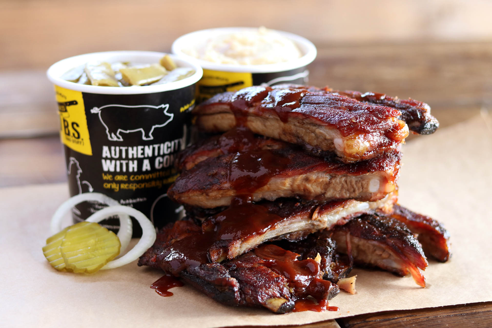 Native Texan & Longtime Guest Brings Dickey’s Barbecue Pit to Palm