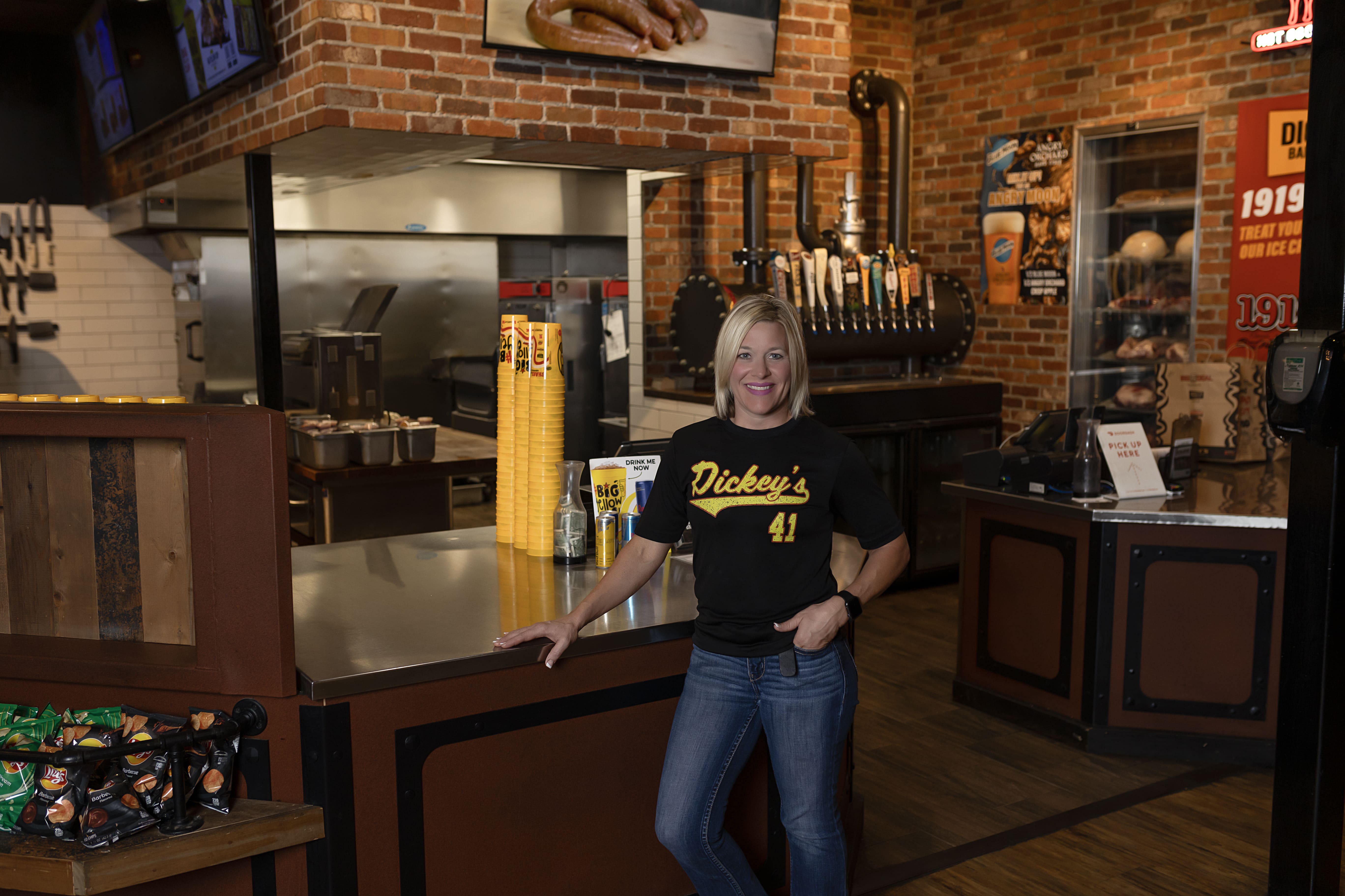 Amanda Babb, Dickey's BBQ Pit